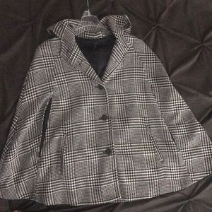 Talbots Houndstooth Cape- L/XL
